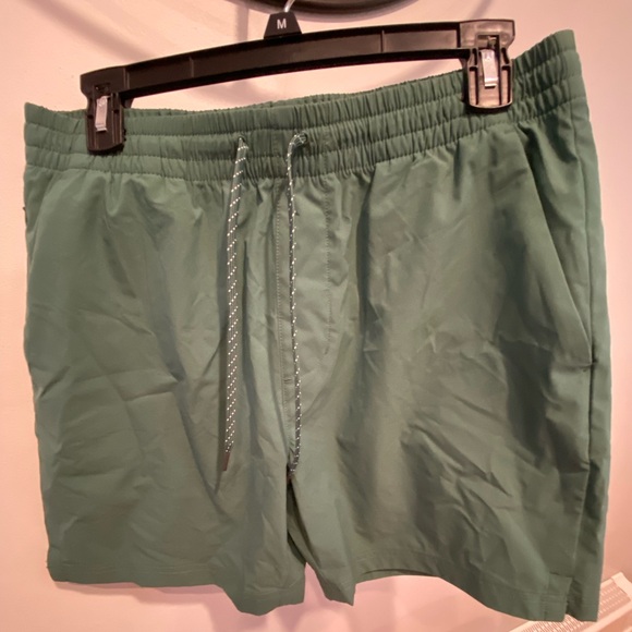 Men’s J Crew shorts - Picture 1 of 2